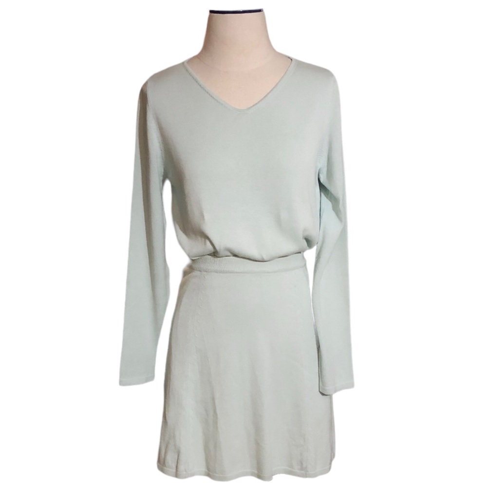 HENRI BENDEL Knitwear Set Sweater & Skirt Size Small